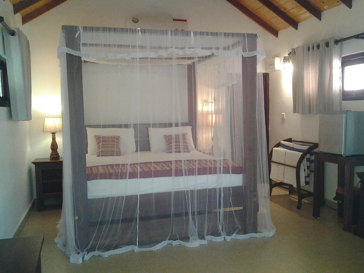 Villa Nilaveli Cabana Ngoại thất bức ảnh
