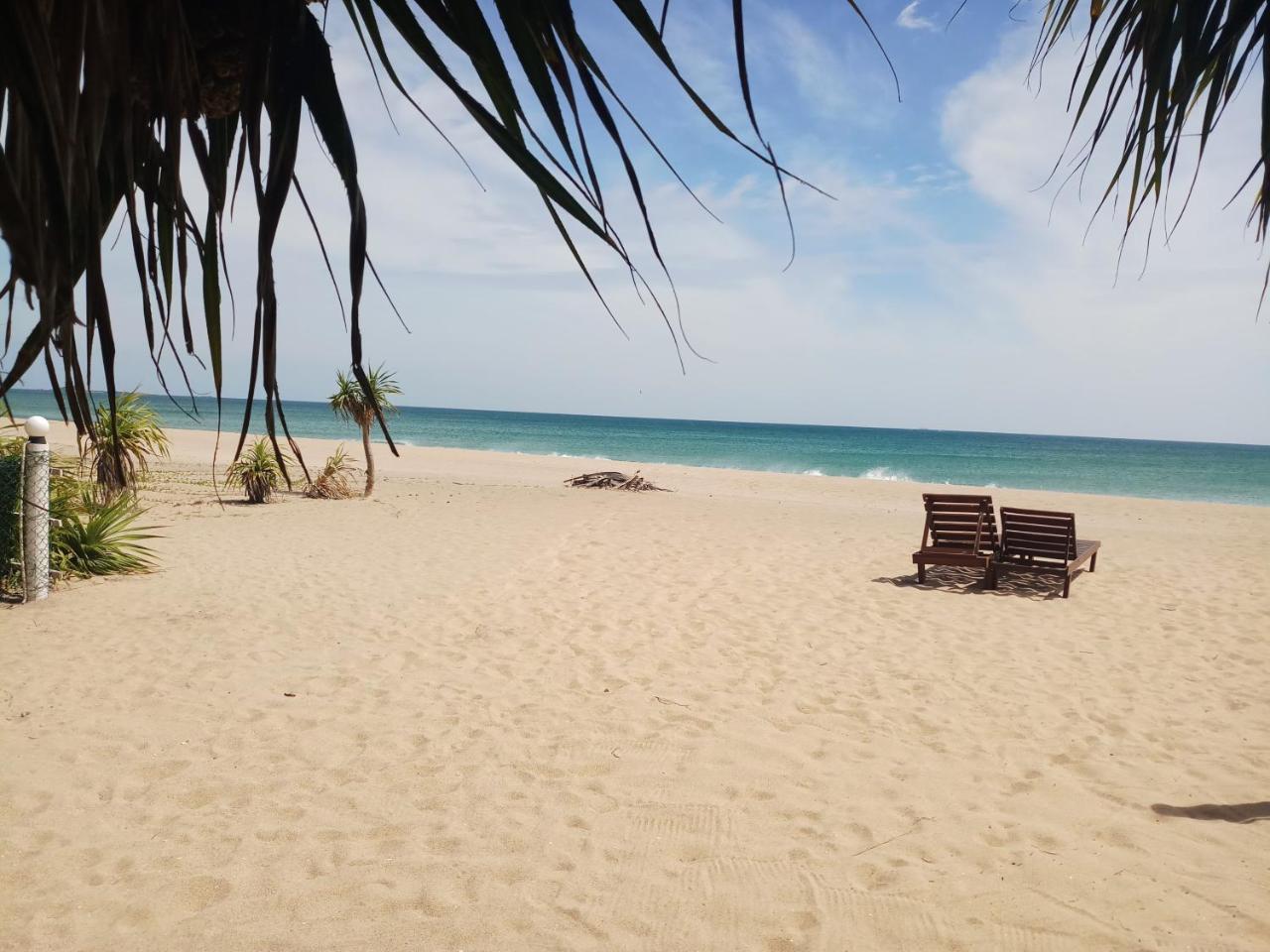 Villa Nilaveli Cabana Ngoại thất bức ảnh