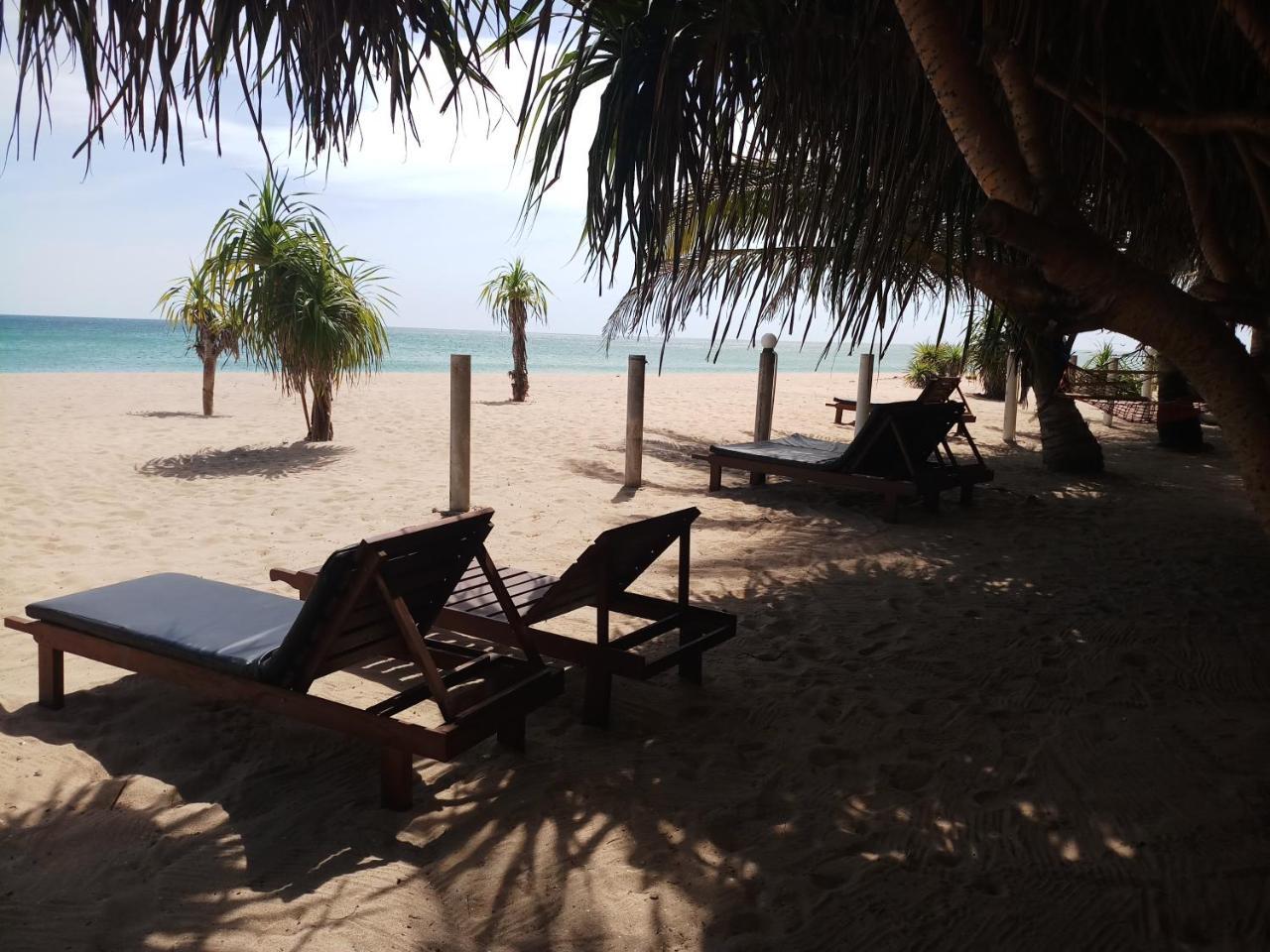 Villa Nilaveli Cabana Ngoại thất bức ảnh