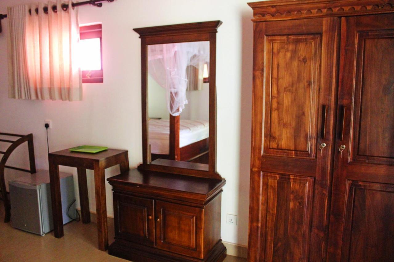 Villa Nilaveli Cabana Ngoại thất bức ảnh